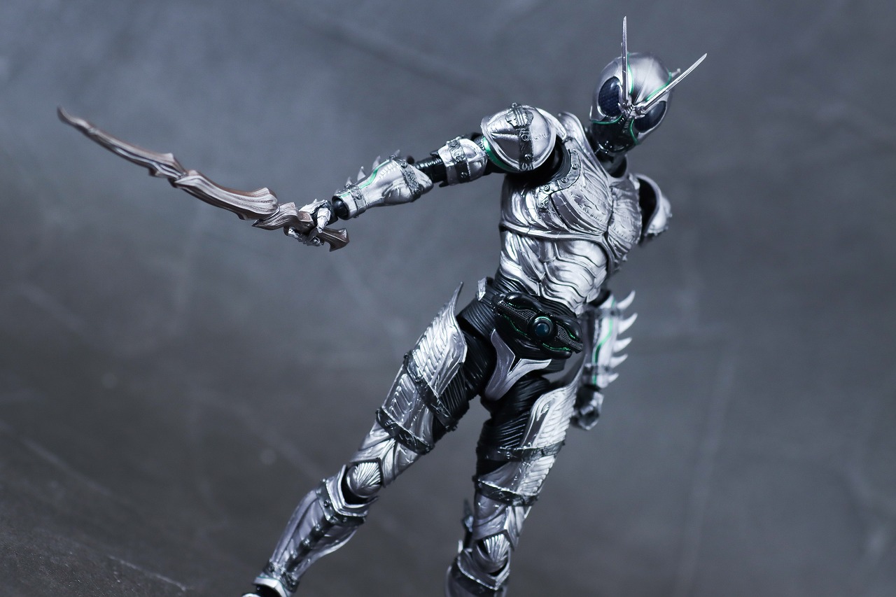 S.H.フィギュアーツ　仮面ライダーSHADOW MOON　レビュー　アクション