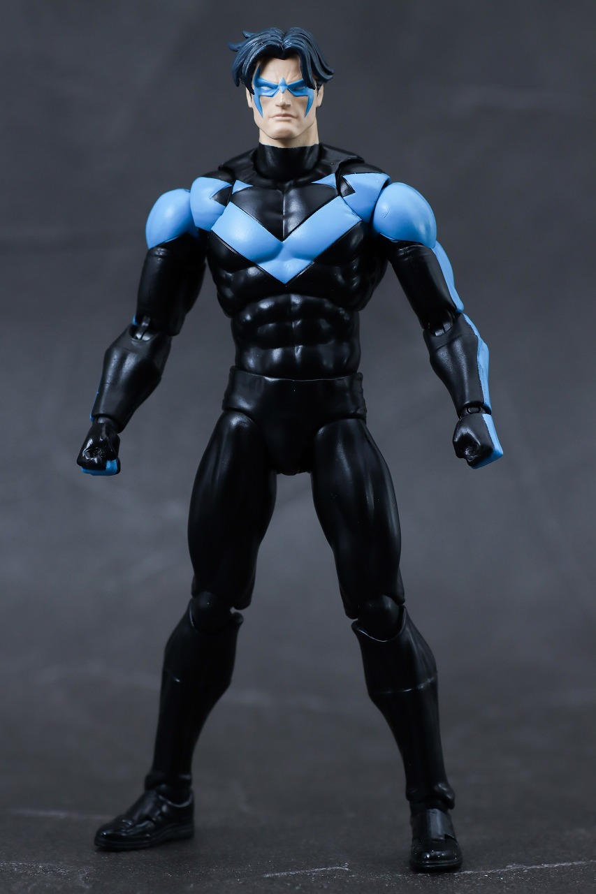MAFEX　ナイトウイング（バットマン：ハッシュ）　レビュー　本体