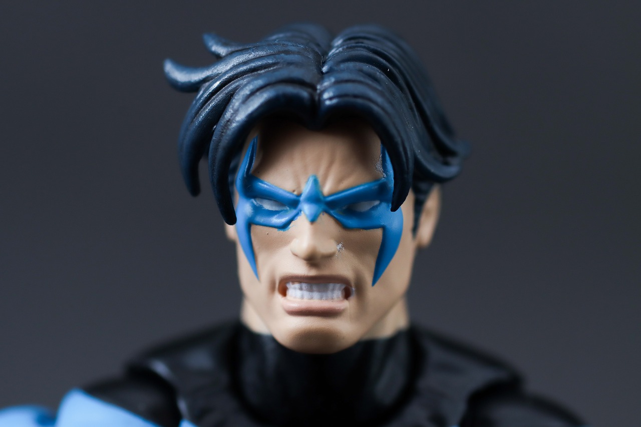 MAFEX　ナイトウイング（バットマン：ハッシュ）　レビュー　付属品　差し替えヘッド