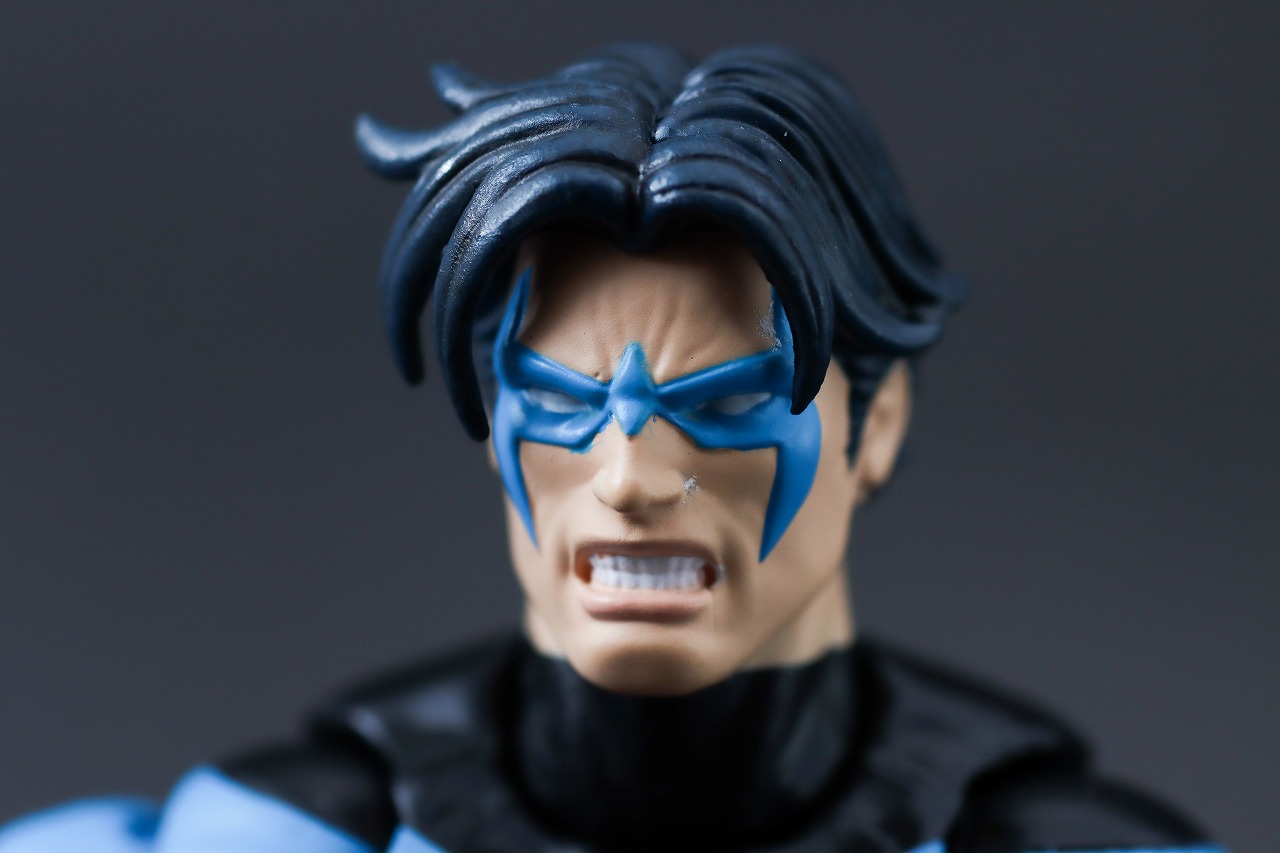 MAFEX　ナイトウイング（バットマン：ハッシュ）　レビュー　付属品　差し替えヘッド