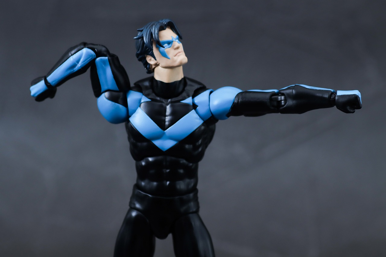 MAFEX　ナイトウイング（バットマン：ハッシュ）　レビュー　可動範囲