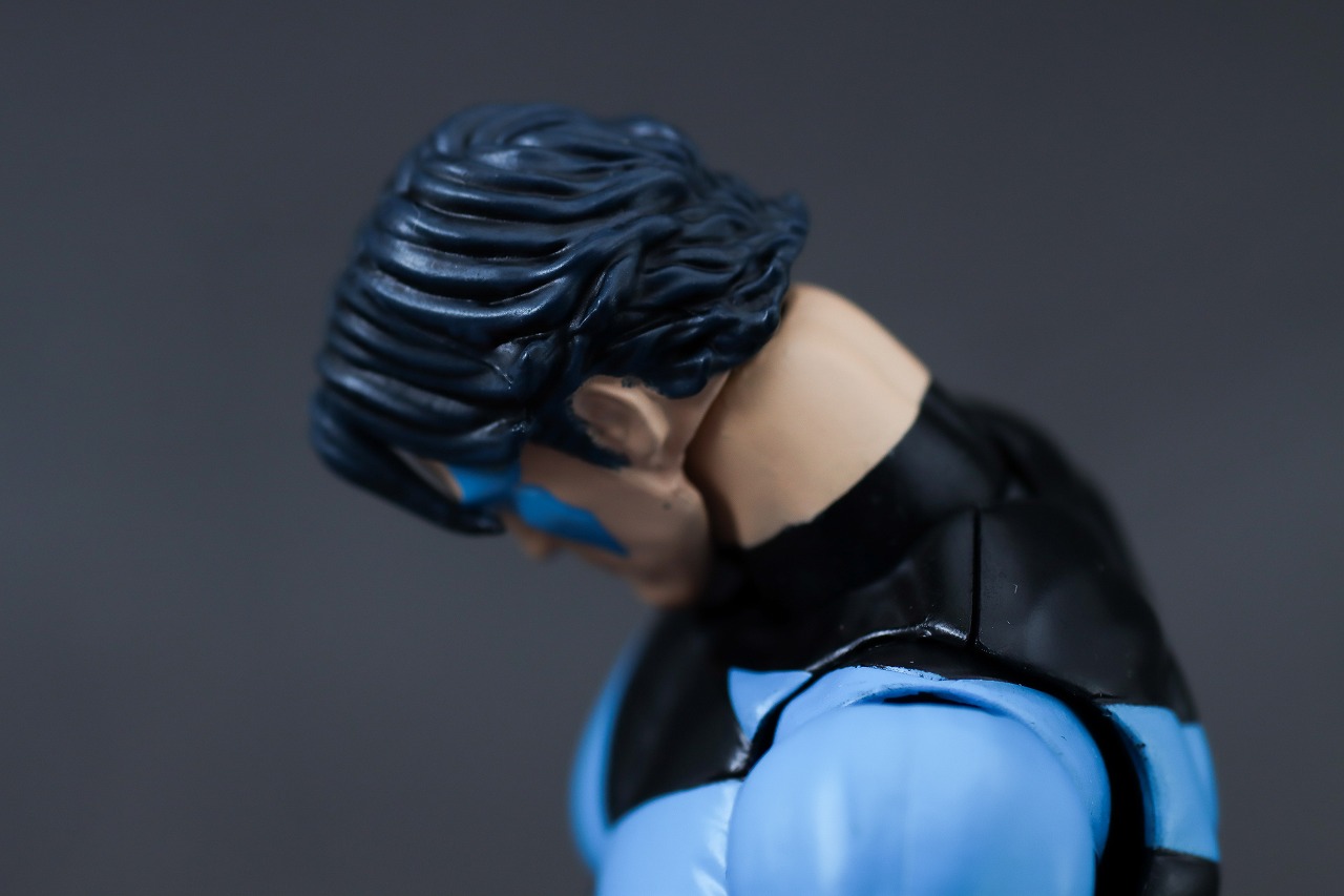 MAFEX　ナイトウイング（バットマン：ハッシュ）　レビュー　可動範囲