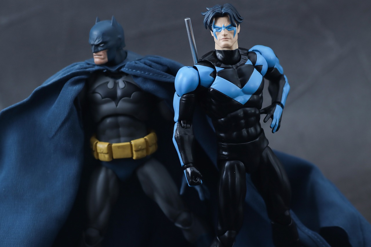 MAFEX　ナイトウイング（バットマン：ハッシュ）　レビュー　アクション