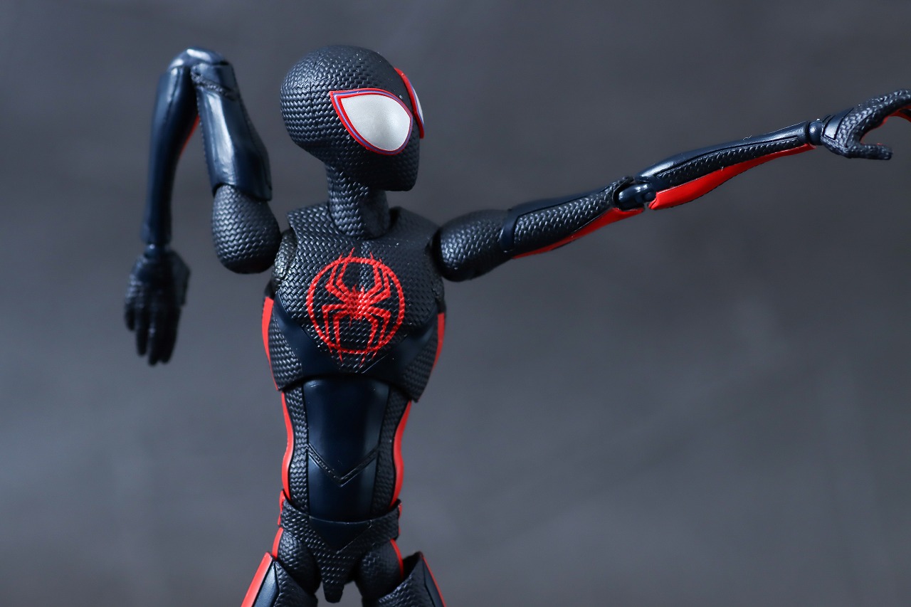 S.H.フィギュアーツ　マイルス・モラレス　スパイダーマン：アクロス・ザ・スパイダーバース　レビュー　可動範囲