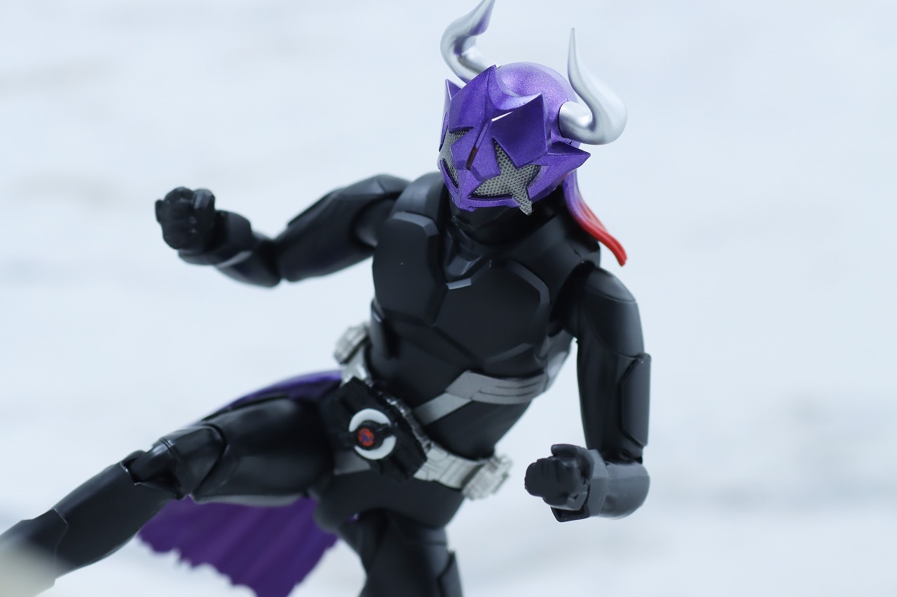 S.H.フィギュアーツ　仮面ライダーバッファ ゾンビフォーム　エントリーレイズフォーム　レビュー　アクション