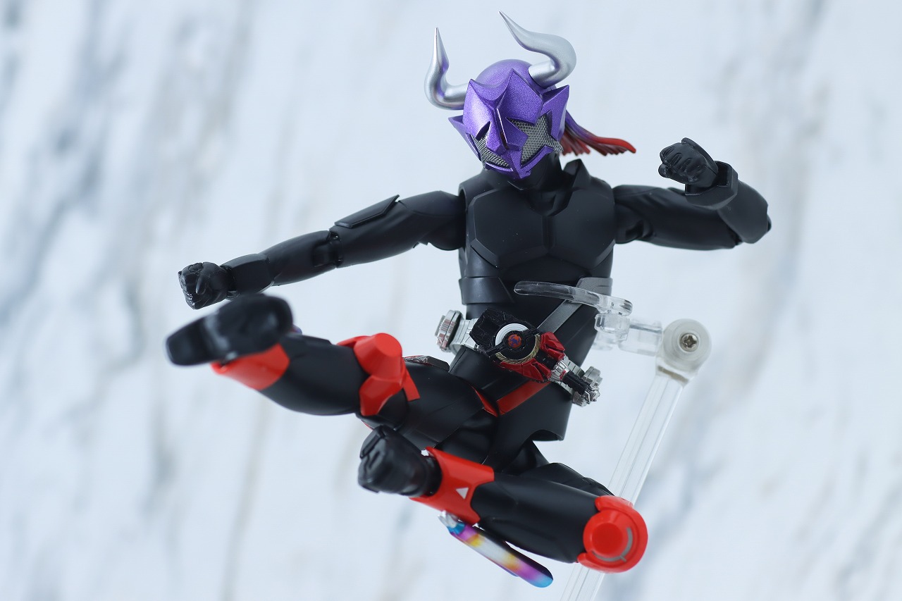 S.H.フィギュアーツ　仮面ライダーバッファ ゾンビフォーム　ブーストフォーム　レビュー　アクション