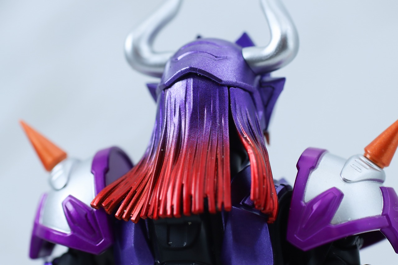 S.H.フィギュアーツ　仮面ライダーバッファ ゾンビフォーム　レビュー　本体