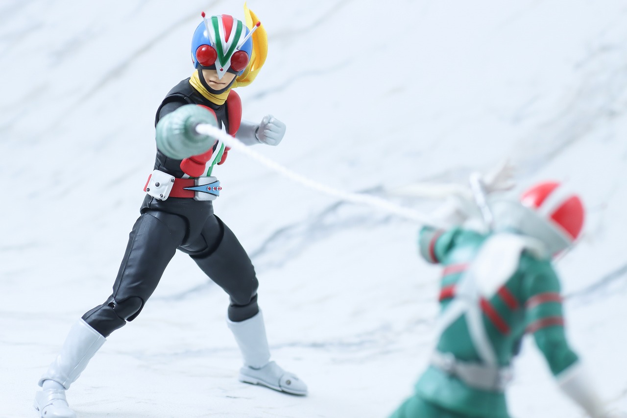 S.H.フィギュアーツ　ライダーマン　真骨彫製法　レビュー　アクション　仮面ライダーV3