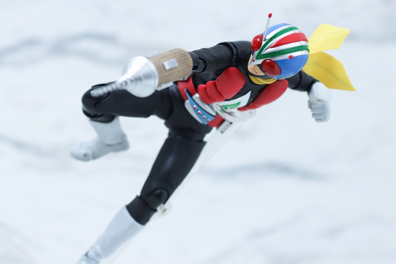 S.H.フィギュアーツ　ライダーマン　真骨彫製法　レビュー　アクション