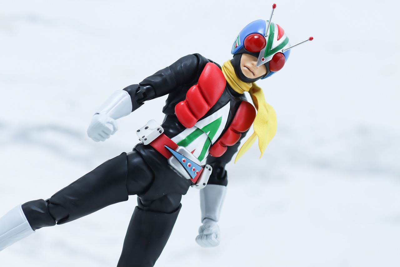 S.H.フィギュアーツ　ライダーマン　真骨彫製法　レビュー　アクション