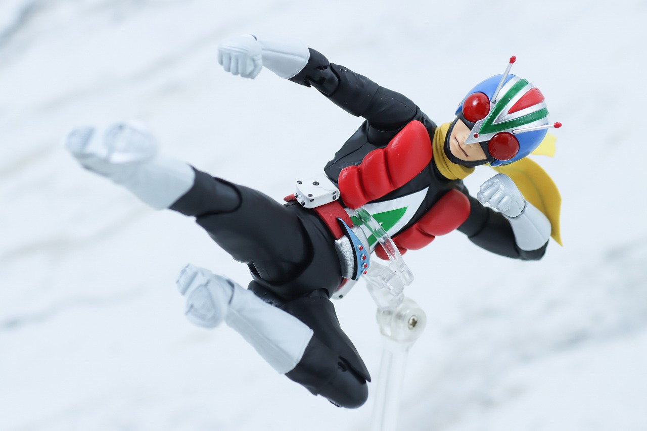 S.H.フィギュアーツ　ライダーマン　真骨彫製法　レビュー　アクション