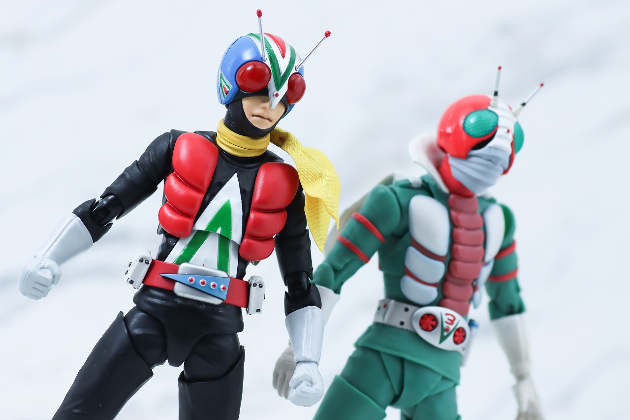 S.H.フィギュアーツ　ライダーマン　真骨彫製法　レビュー　アクション　仮面ライダーV3