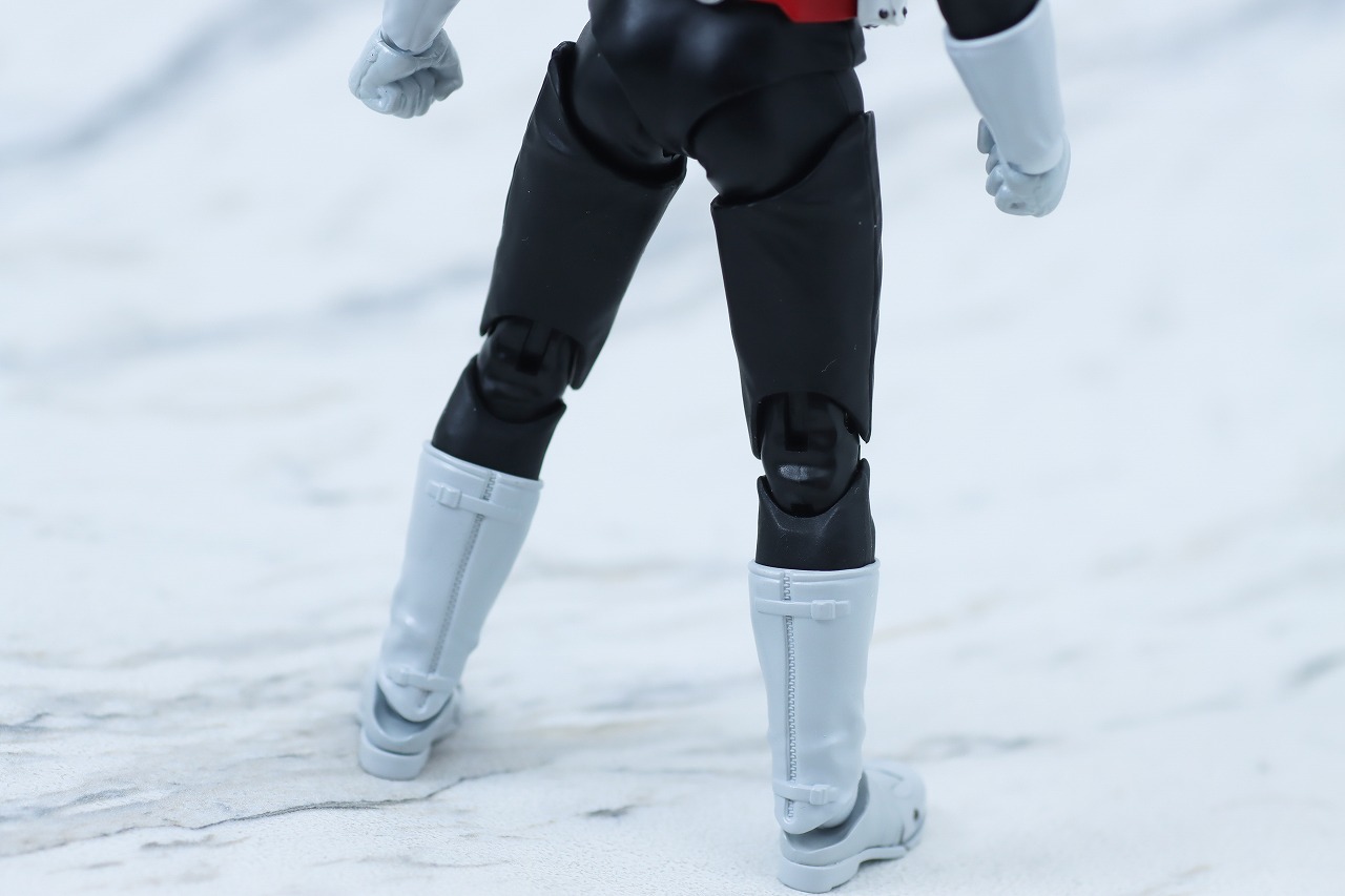 S.H.フィギュアーツ　ライダーマン　真骨彫製法　レビュー　本体