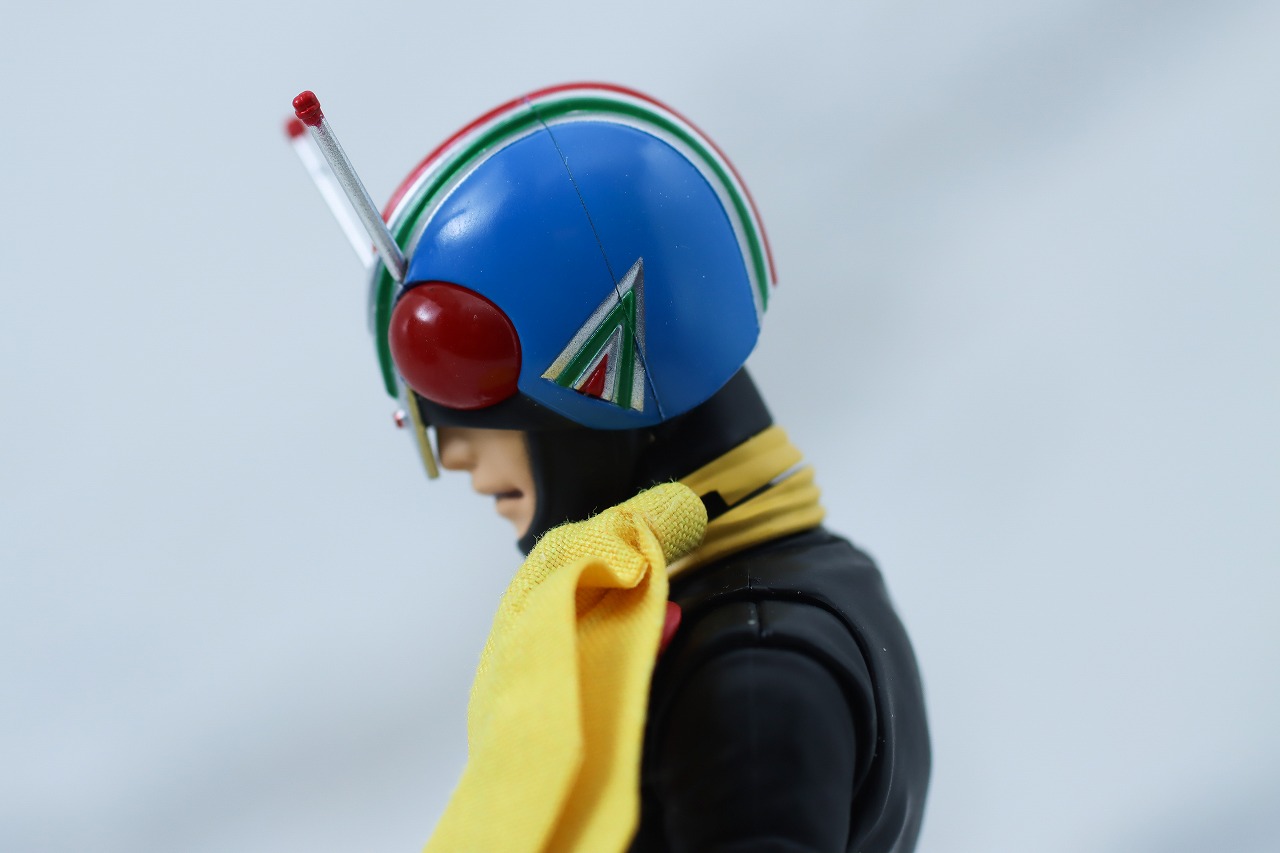 S.H.フィギュアーツ　ライダーマン　真骨彫製法　レビュー　可動範囲