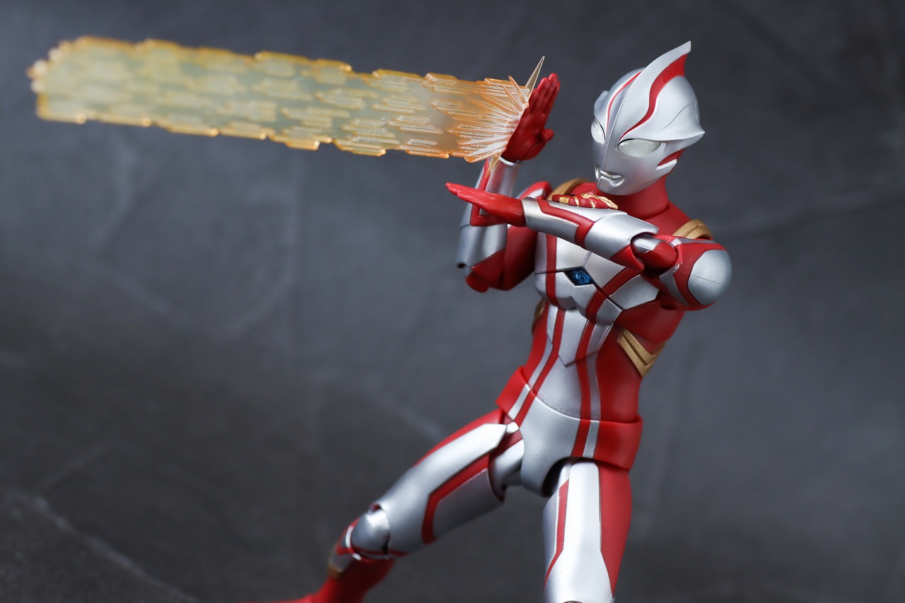 S.H.フィギュアーツ　ウルトラマンメビウス　レビュー　アクション