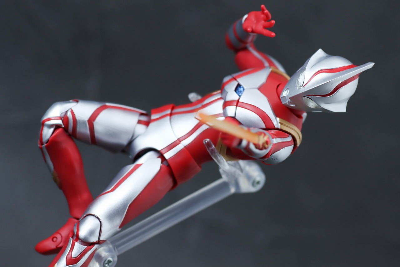 S.H.フィギュアーツ　ウルトラマンメビウス　レビュー　アクション