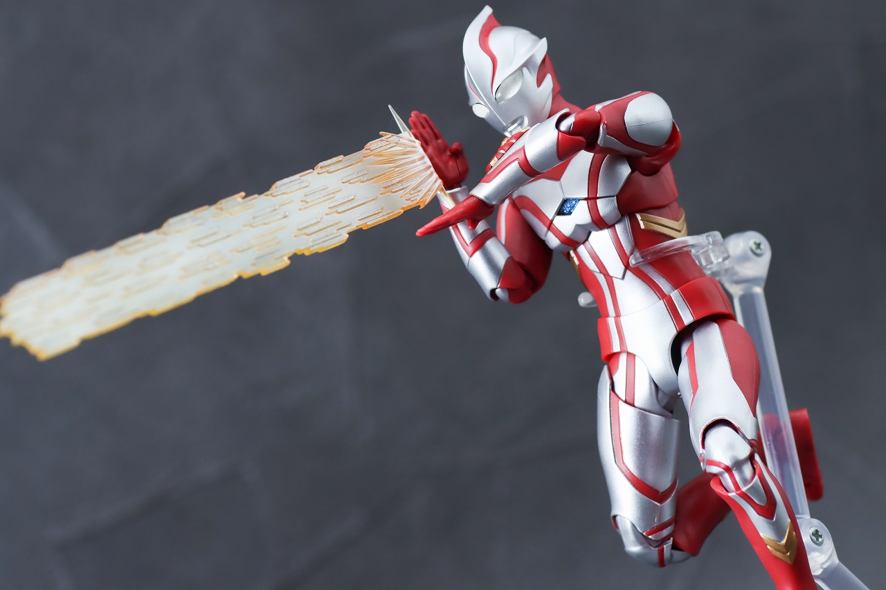 S.H.フィギュアーツ　ウルトラマンメビウス　レビュー　アクション