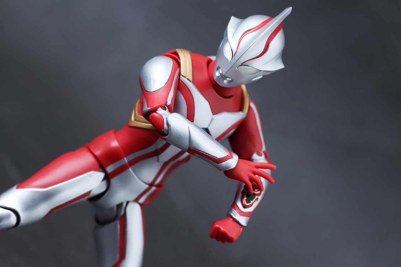 S.H.フィギュアーツ　ウルトラマンメビウス　レビュー　アクション