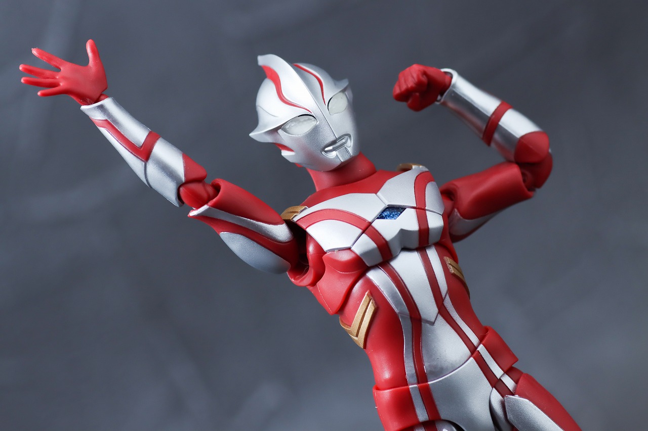 S.H.フィギュアーツ　ウルトラマンメビウス　レビュー　アクション