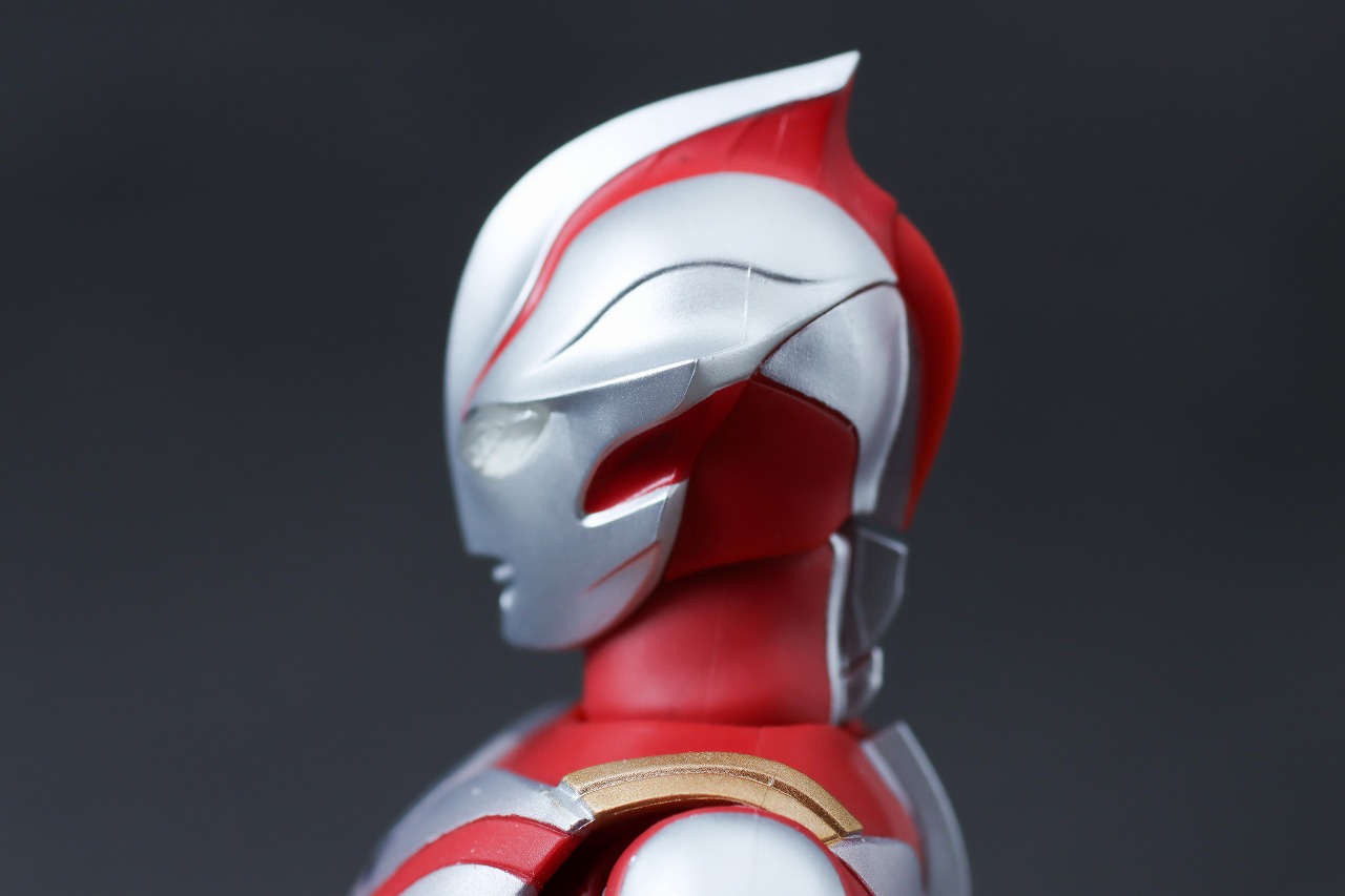 S.H.フィギュアーツ　ウルトラマンメビウス　レビュー　本体