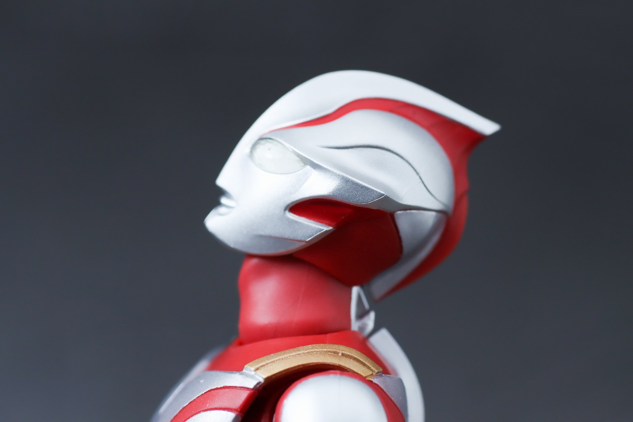 S.H.フィギュアーツ　ウルトラマンメビウス　レビュー　可動範囲