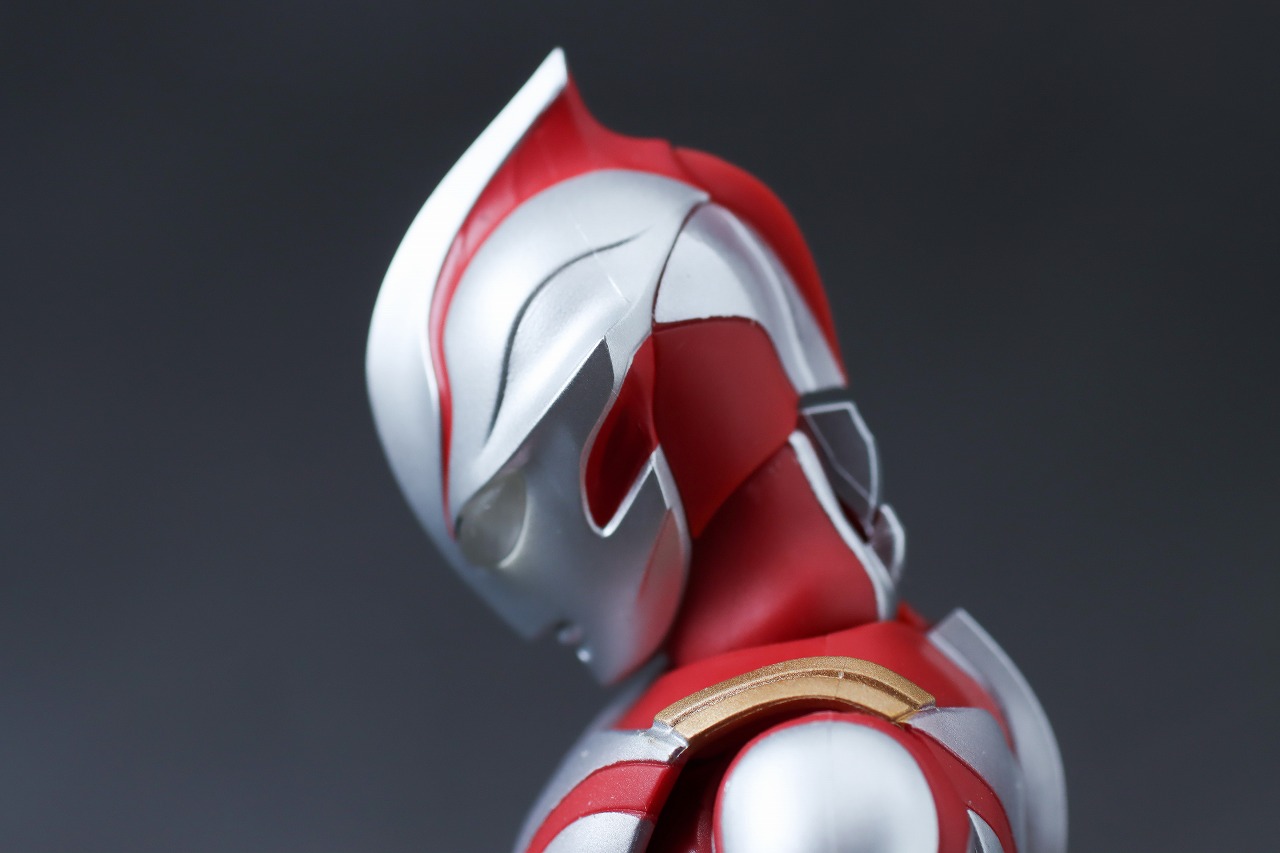 S.H.フィギュアーツ　ウルトラマンメビウス　レビュー　可動範囲