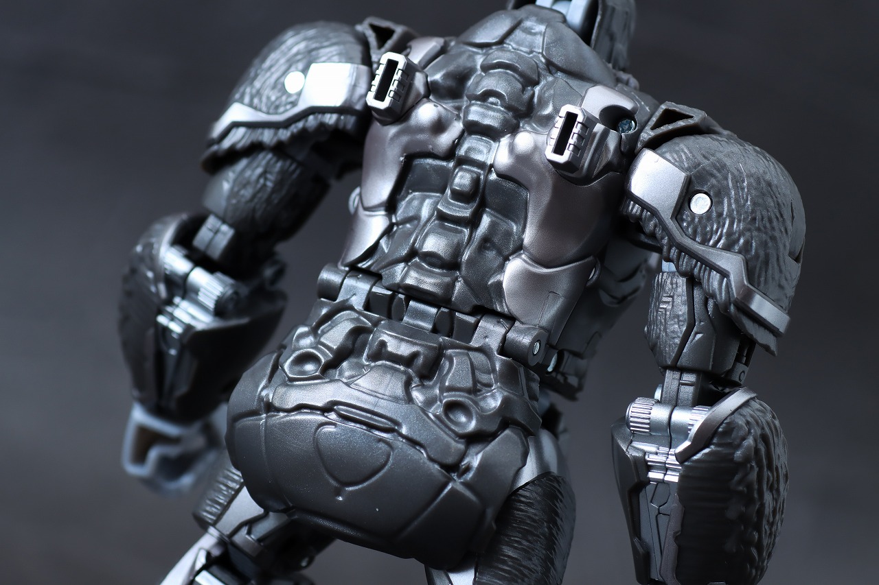 トランスフォーマーBV-02 オプティマスプライマル（コンボイ／ビースト覚醒）　レビュー　ビーストモード　本体