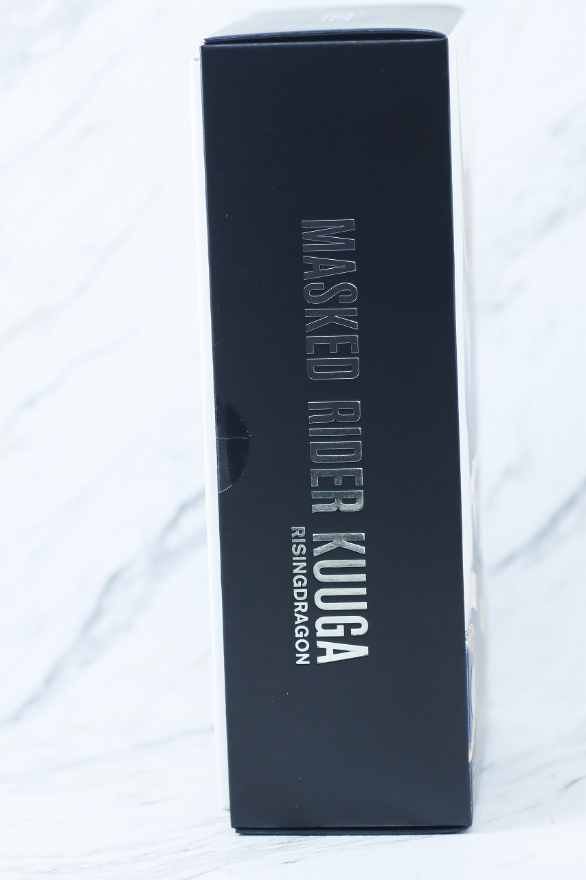 S.H.フィギュアーツ 仮面ライダークウガ ライジングドラゴン 真骨彫製法 レビュー パッケージ