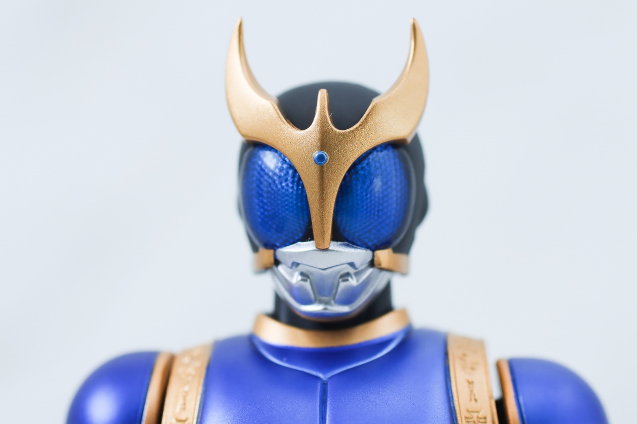 S.H.フィギュアーツ 仮面ライダークウガ ライジングドラゴン 真骨彫製法 レビュー 本体