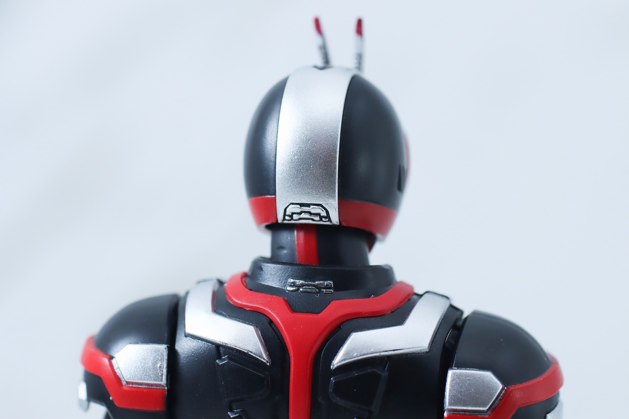 S.H.フィギュアーツ　仮面ライダーファイズ　真骨彫製法　レビュー　本体