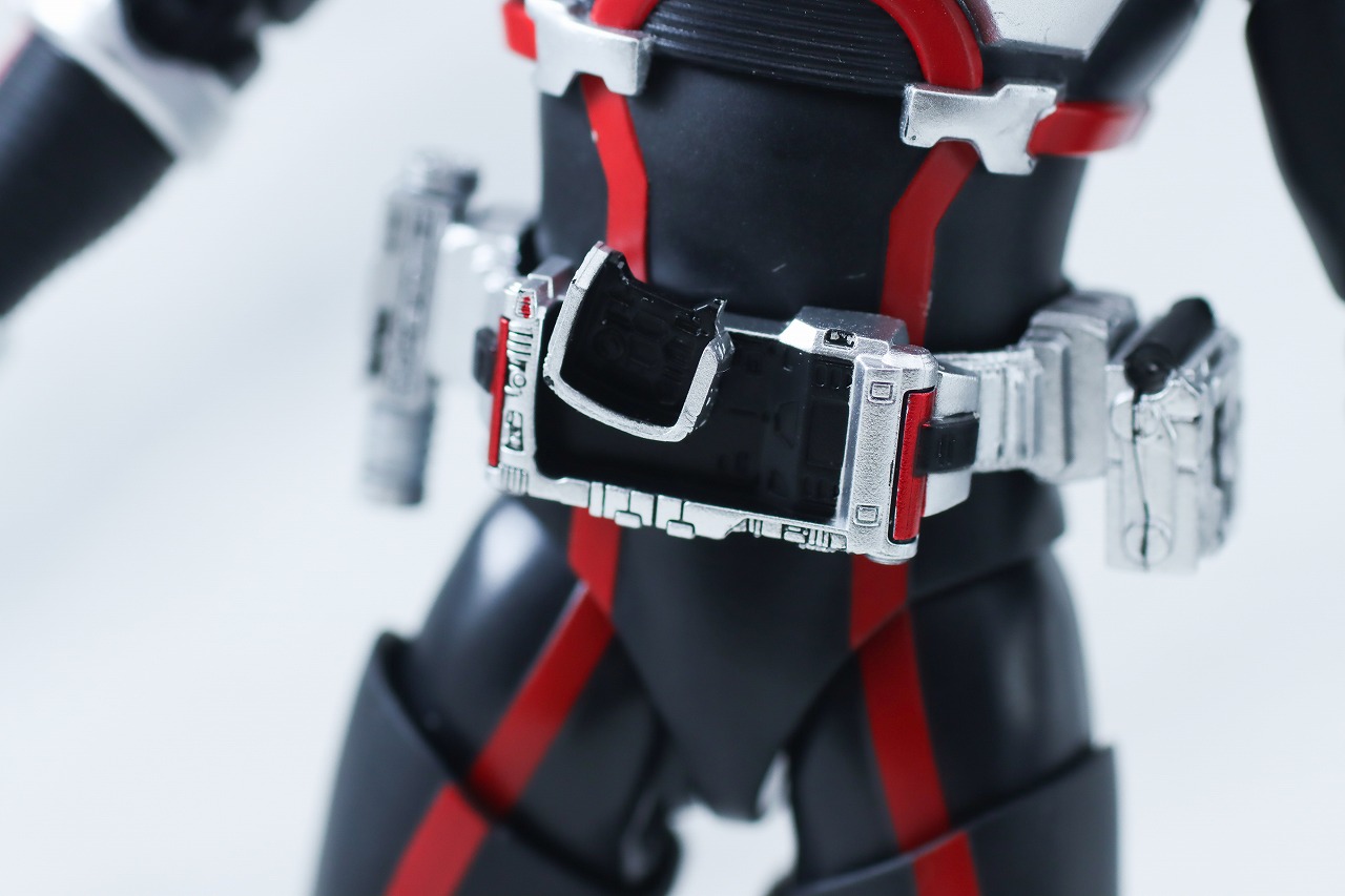 S.H.フィギュアーツ　仮面ライダーファイズ　真骨彫製法　レビュー　本体