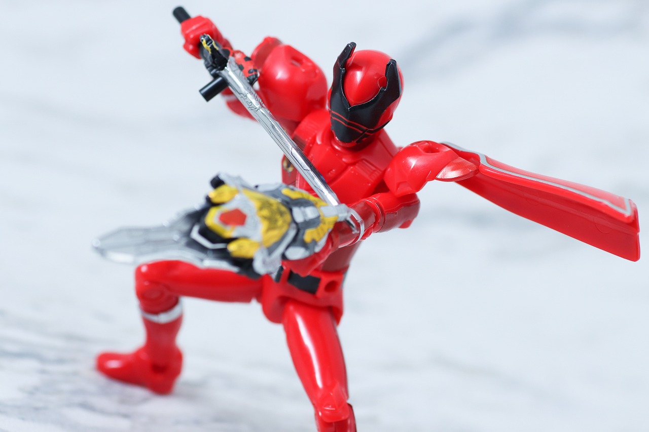 勇動　王様戦隊キングオージャー　レビュー　アクション