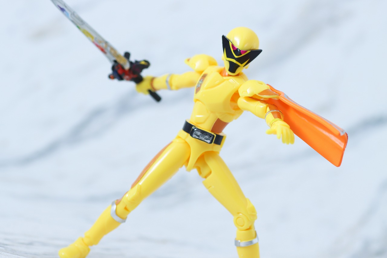 勇動　王様戦隊キングオージャー　レビュー　アクション