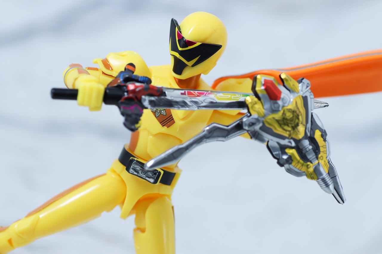 勇動　王様戦隊キングオージャー　レビュー　アクション