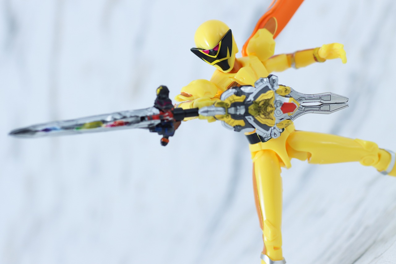 勇動　王様戦隊キングオージャー　レビュー　アクション