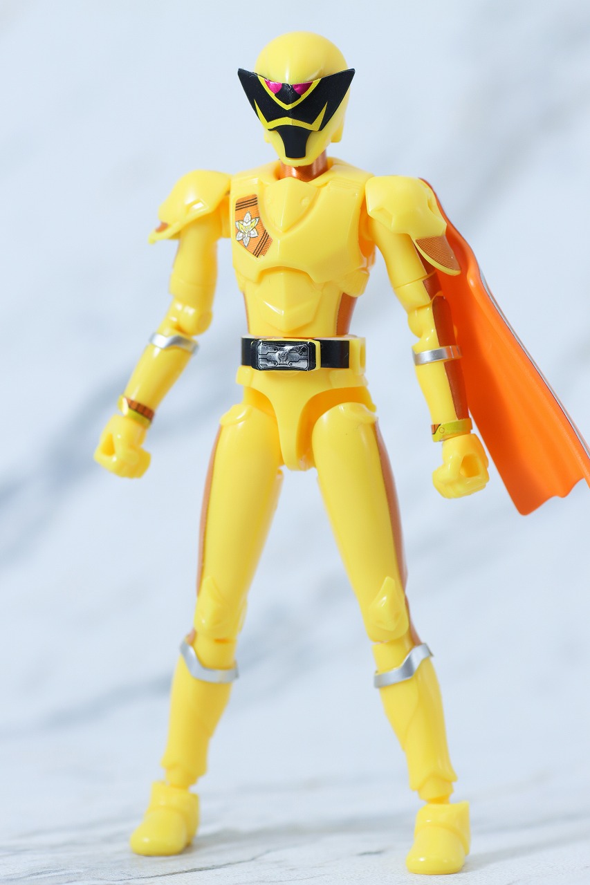 勇動　王様戦隊キングオージャー　レビュー　カマキリオージャー　本体