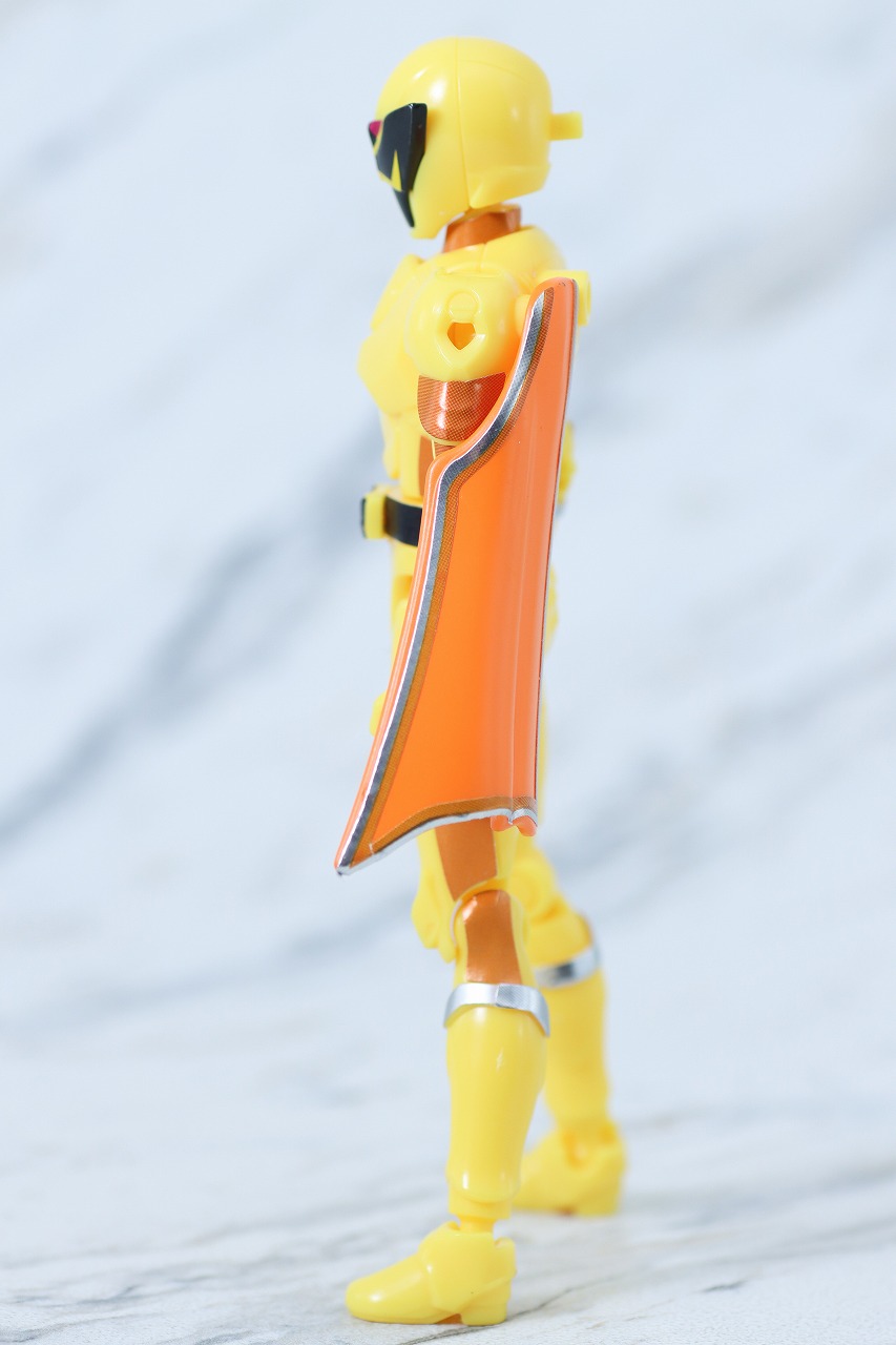 勇動　王様戦隊キングオージャー　レビュー　カマキリオージャー　本体