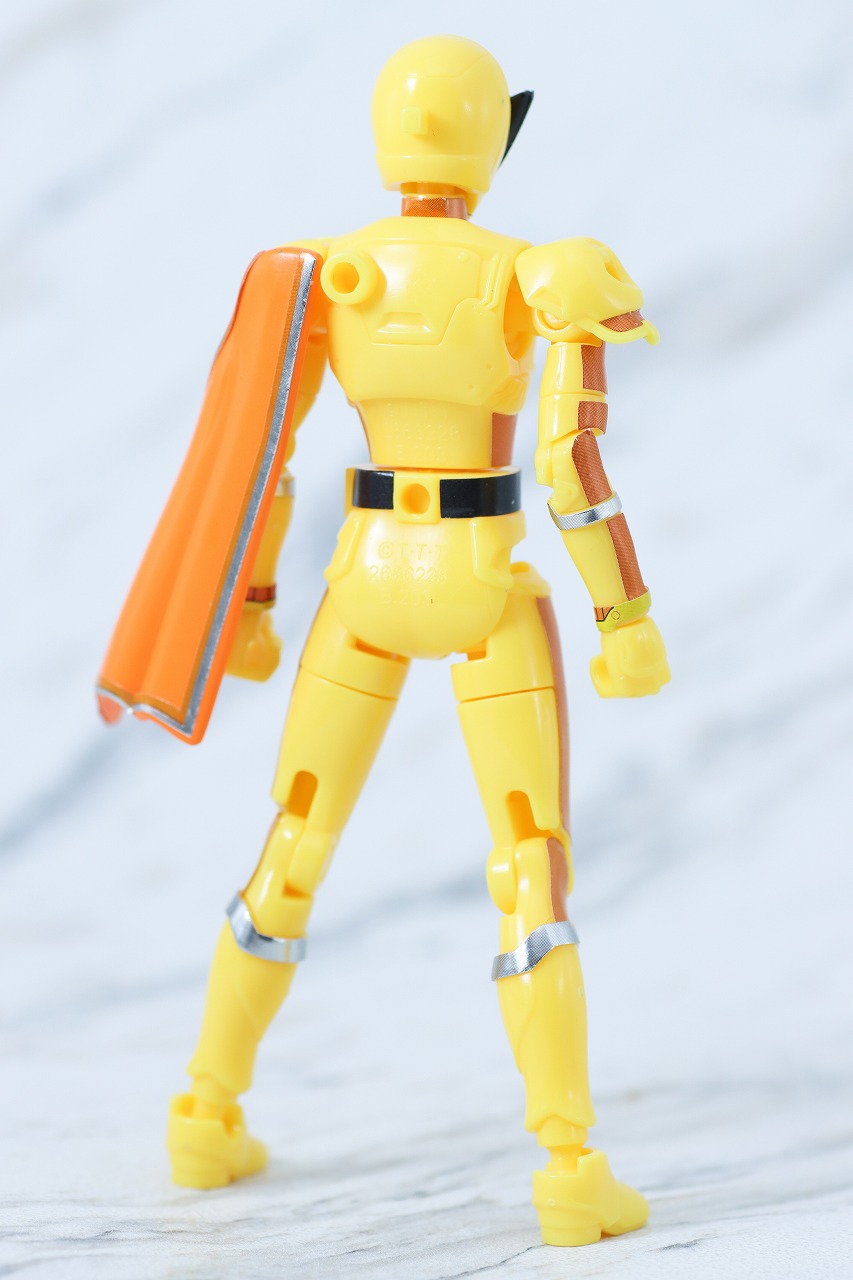 勇動　王様戦隊キングオージャー　レビュー　カマキリオージャー　本体