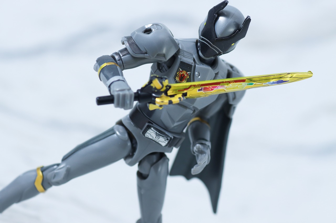 勇動　王様戦隊キングオージャー　レビュー　アクション