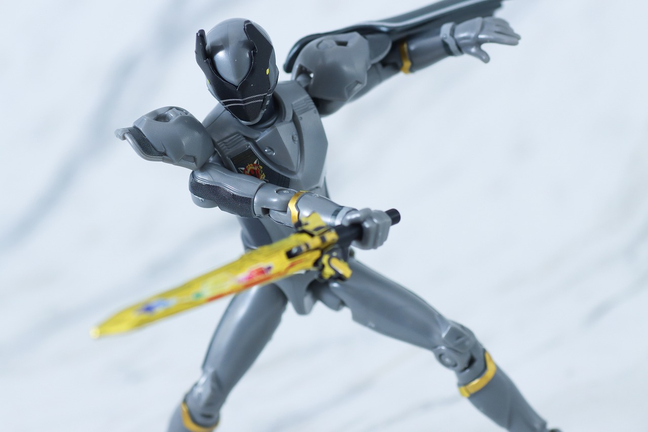 勇動　王様戦隊キングオージャー　レビュー　アクション