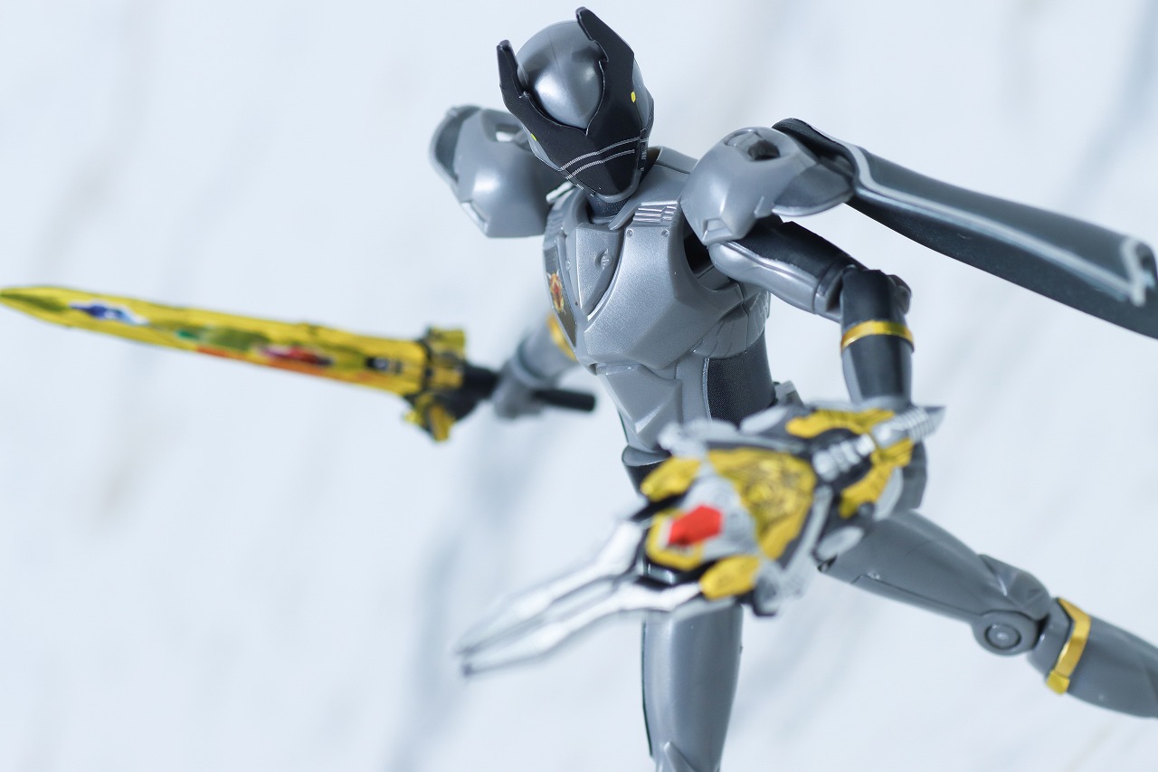 勇動　王様戦隊キングオージャー　レビュー　アクション