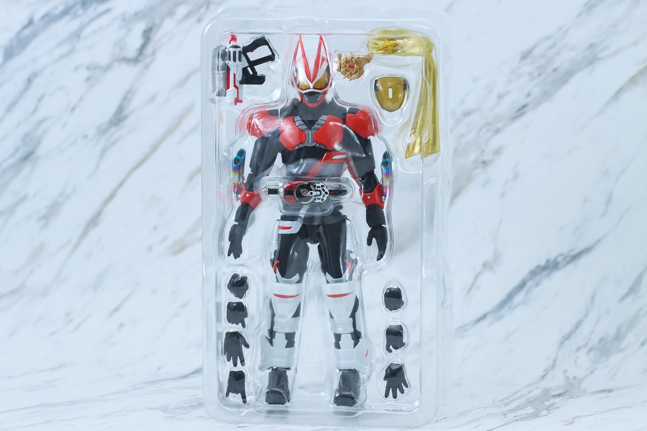 S.H.フィギュアーツ　仮面ライダーギーツ　ブーストマグナムフォーム＆フィーバーフォームパーツセット　レビュー　パッケージ