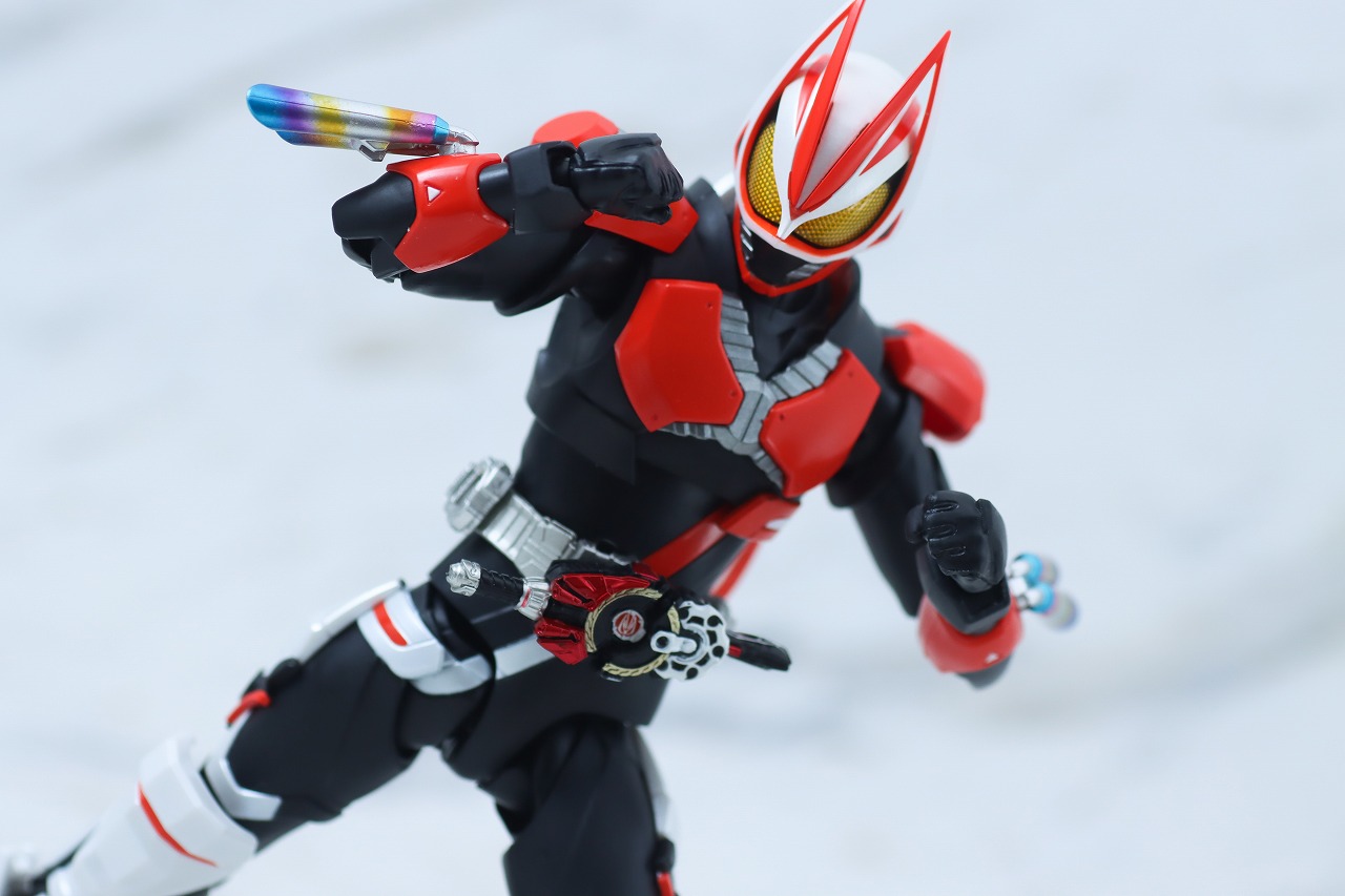 S.H.フィギュアーツ　仮面ライダーギーツ　ブーストマグナムフォーム＆フィーバーフォームパーツセット　レビュー　アクション　