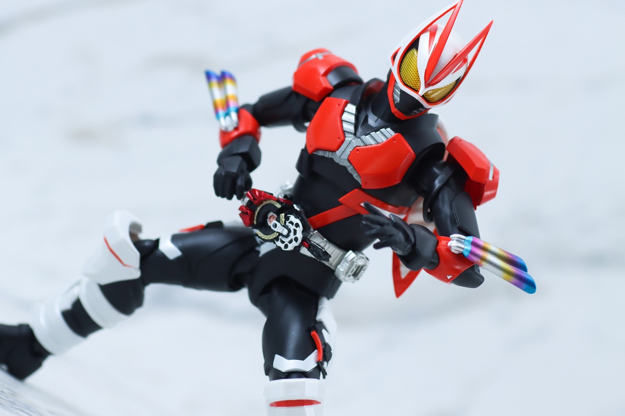 S.H.フィギュアーツ　仮面ライダーギーツ　ブーストマグナムフォーム＆フィーバーフォームパーツセット　レビュー　アクション　