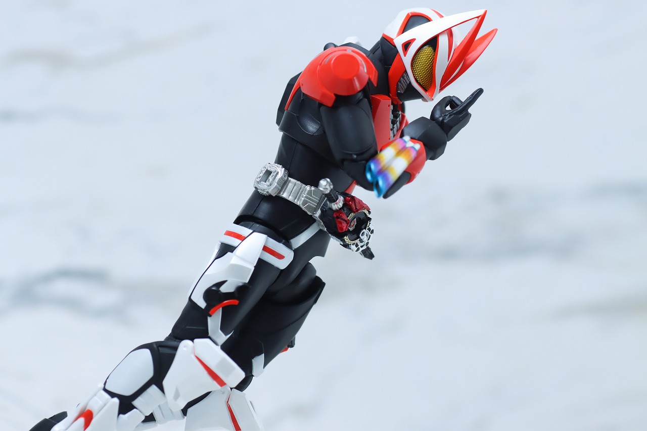 S.H.フィギュアーツ　仮面ライダーギーツ　ブーストマグナムフォーム＆フィーバーフォームパーツセット　レビュー　アクション　