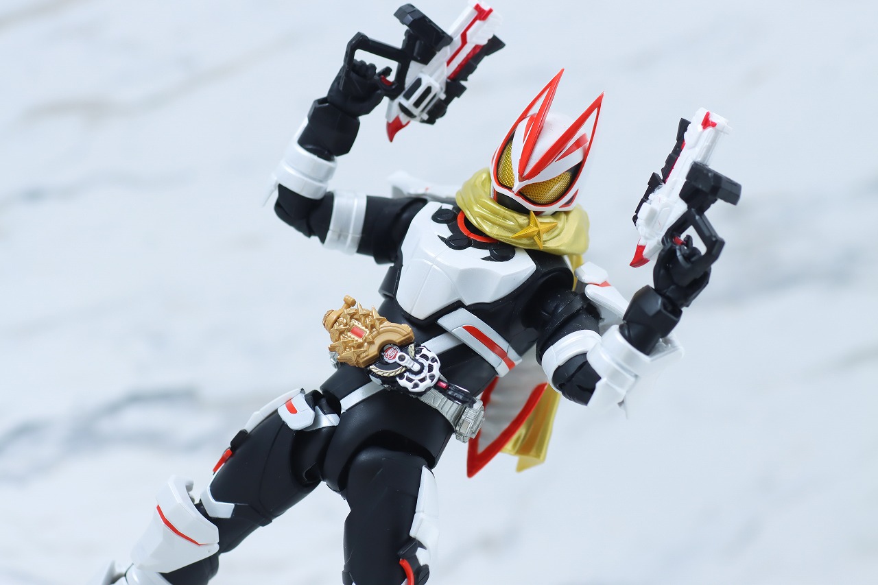 S.H.フィギュアーツ　仮面ライダーギーツ　ブーストマグナムフォーム＆フィーバーフォームパーツセット　フィーバーマグナム　レビュー　アクション　