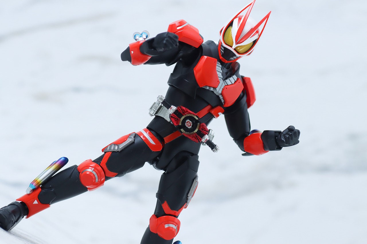 S.H.フィギュアーツ　仮面ライダーギーツ　ブーストマグナムフォーム＆フィーバーフォームパーツセット　ブーストブースト　レビュー　アクション　