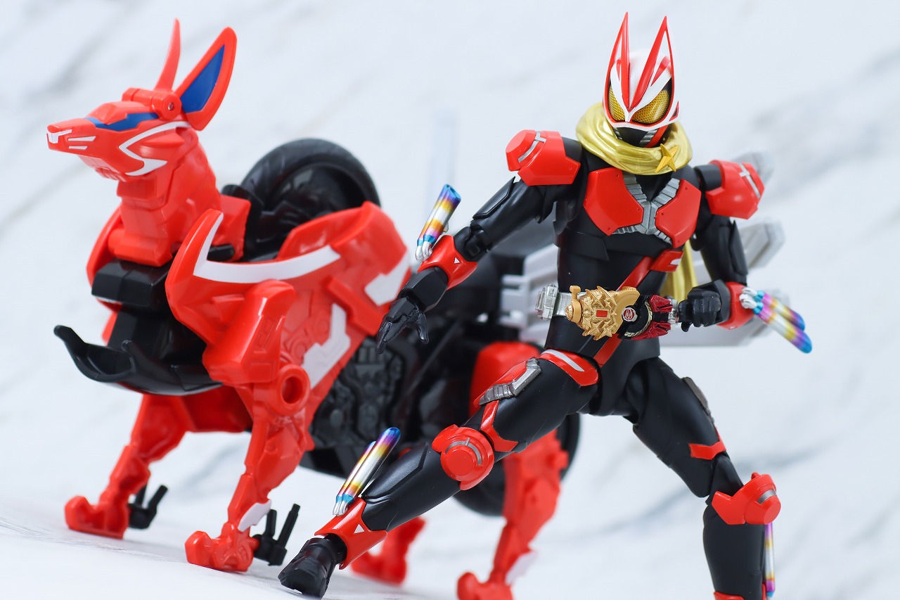 S.H.フィギュアーツ　仮面ライダーギーツ　ブーストマグナムフォーム＆フィーバーフォームパーツセット　フィーバーブースト　レビュー　アクション　ブーストライカー