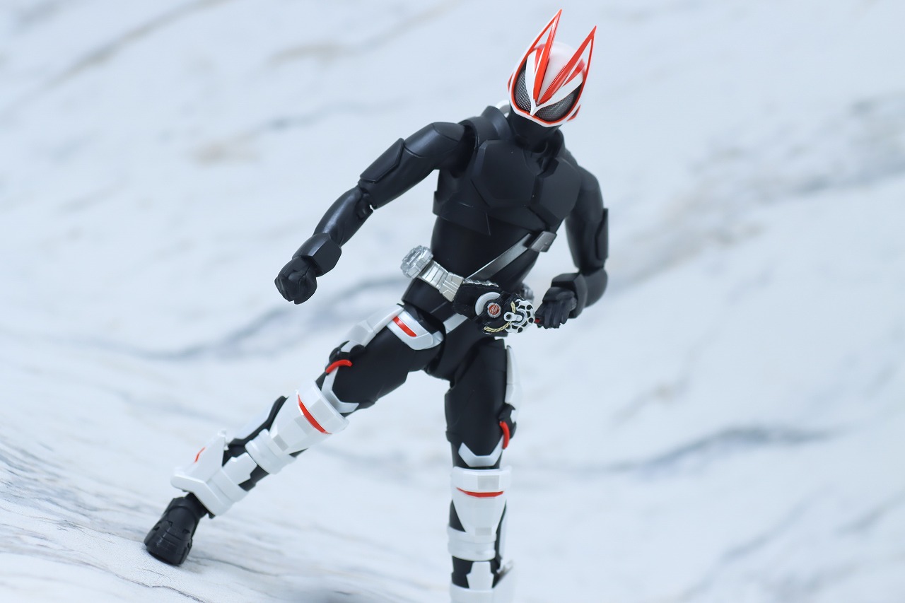 S.H.フィギュアーツ　仮面ライダーギーツ　ブーストマグナムフォーム＆フィーバーフォームパーツセット　マグナムフォーム　レビュー　アクション　