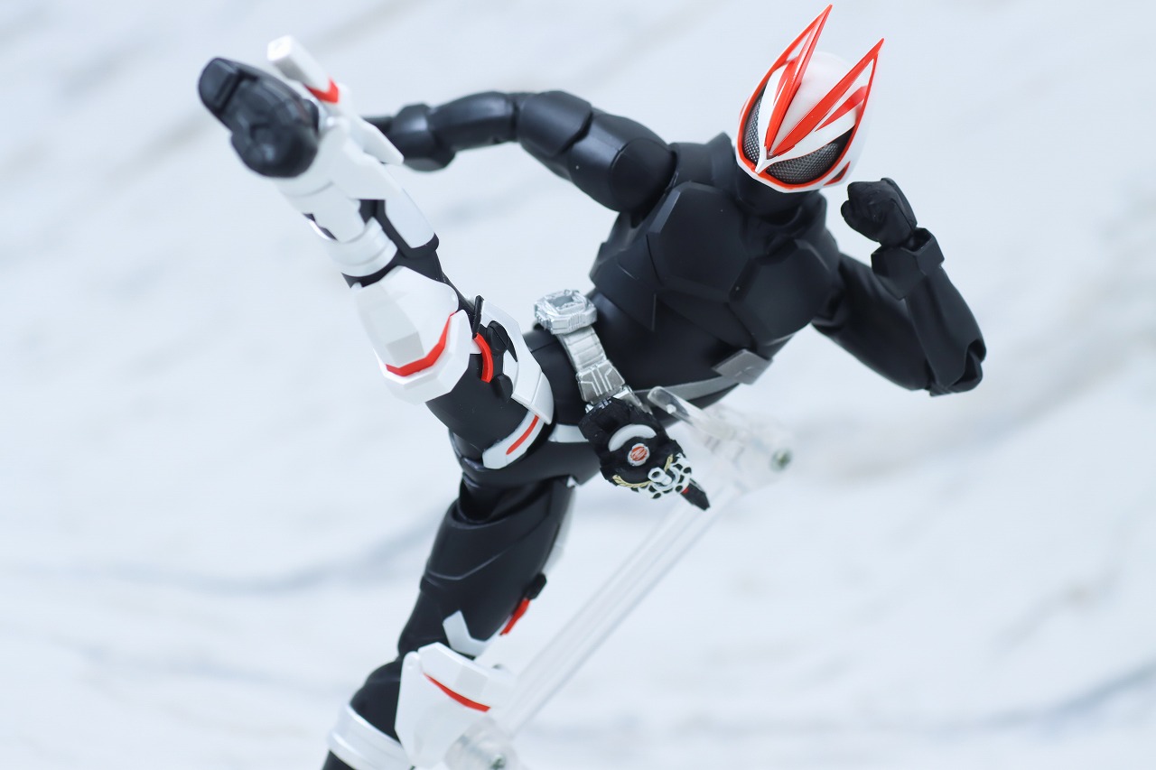 S.H.フィギュアーツ　仮面ライダーギーツ　ブーストマグナムフォーム＆フィーバーフォームパーツセット　マグナムフォーム　レビュー　アクション　